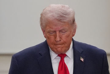 트럼프 "이란 美전투기 격추, 협상에는 전혀 영향없다"