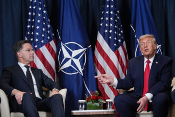 트럼프, 나토에 보복?…"유럽 주둔 미군 재배치 검토"