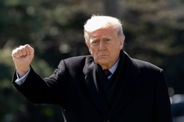 "슈퍼탱커 70척 집결"…이란 역봉쇄에 美 수출업자들만 '돈잔치'