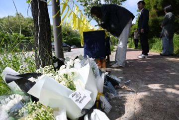 광주 피습 여고생 돕다 다친 남고생에 악플…경찰 "엄정대응"