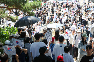 잠실 투표자 일부 개인정보, 시위대 생중계 중 노출