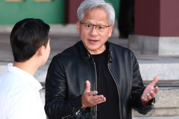 젠슨 황 "메모리 여전히 부족"…'AI 슈퍼사이클' 언제까지