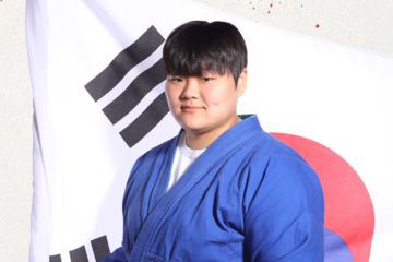김민영, 韓 크라쉬 첫 AG 금메달…여자 87㎏ 초과급 정상
