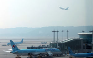 3배 넘게 뛴 유류할증료…중동發 항공권 쇼크