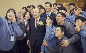 김승연 연봉 248억 '재계 1위'…이재용은 무보수 유지