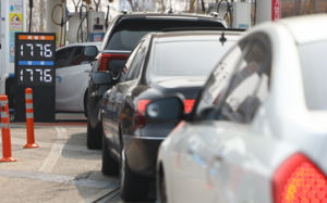 2차 석유 최고가 시행 첫날, 기름값 상승세