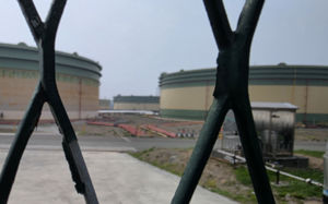 홍해까지 막히나…나프타 수급 위기 장기화