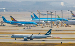 항공유 2배 폭등…업계, 잇단 비상경영 돌입