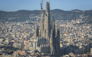 ‘완공의 해’ 맞은 사그라다 파밀리아…바르셀로나 갈 이유