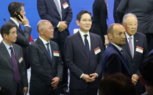 재계 총수 총출동…마크롱과 사업 협력 논의