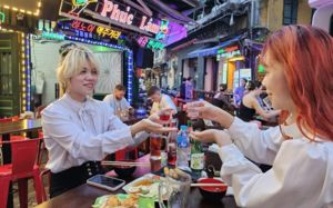 술 덜 마시는 대한민국…주류업계, 해외로 눈 돌려