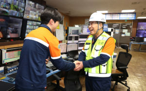 포스코 직고용 결단…인력 내재화에 속도