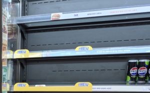 CU 화물연대 노동자 사망 여파…매대 '텅텅'