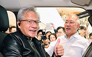 정의선 "젠슨 황에 새만금 AI센터 참여 제안"