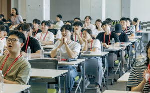 SK하이닉스 '열린 채용'…인재전쟁 불 붙는다