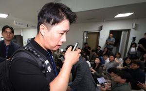 장인 특혜·불신임 투표…삼전 노조 내분 격화