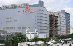 SK하닉, 성과급 현금 50%·주식 50% 재합의