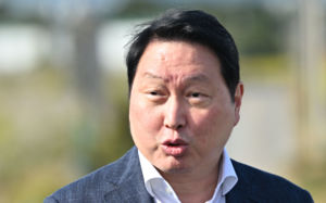 최태원 "더 빨리, 더 크게"…반도체 증설 속도전