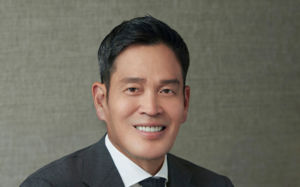 정용진, 이마트 대표 맡는다…경영 전면에