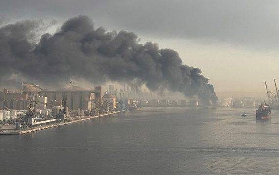 美 "호르무즈 해안 이란 미사일기지 폭격"