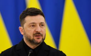 "러, 미군 기지 정찰"…이란 공격 연관 의혹