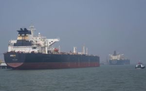 호르무즈 통행료 현실 되나…이란, 법제화 수순