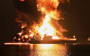 이란, 걸프국 공격 계속…"美와 협상 없어"