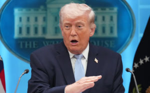 트럼프 "내일밤 초토화될수도"…이란 "망상"