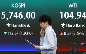 트럼프, 호르무즈 봉쇄 카드 꺼낸 이유는