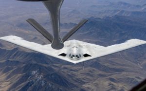 협상 앞두고…美, 이란 보란듯 폭격기 공개