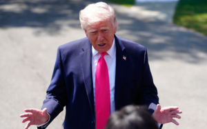 트럼프 "이란과 주말 회담 가능성…직접 갈수도"