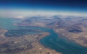 '호르무즈 개방'에 다우·나스닥 1% 상승출발