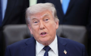 트럼프 "이스라엘-레바논 휴전 3주간 연장"