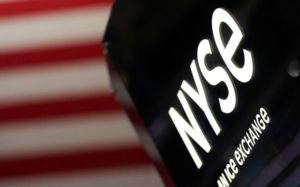 뉴욕증시 혼조마감…다우 하락-나스닥 사상최고