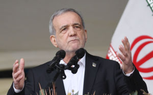 이란 "美 적대행위 중단 없이 회담 어려워"