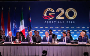 G20 "성장으로 부채 해결"…시장은 '글쎄'