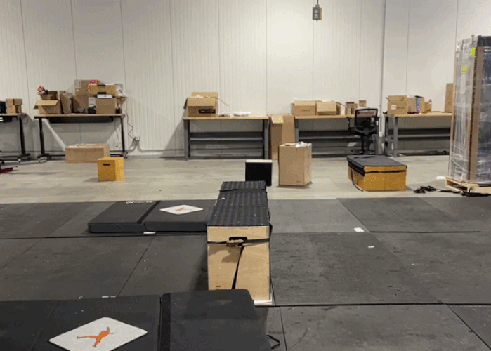 1.25m 벽 3초 만에 넘었다…스스로 지형 인식