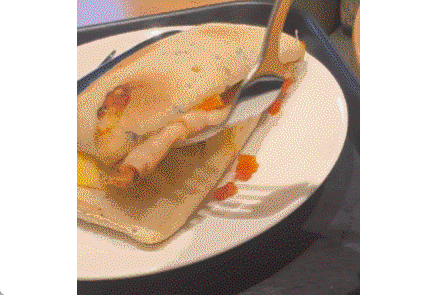 "루꼴라 없는 루꼴라 샌드위치" 불만 일자 레시피 변경 안내