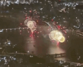 "최고의 타이밍…여의도 불꽃축제, 비행기 창문으로 봤다"