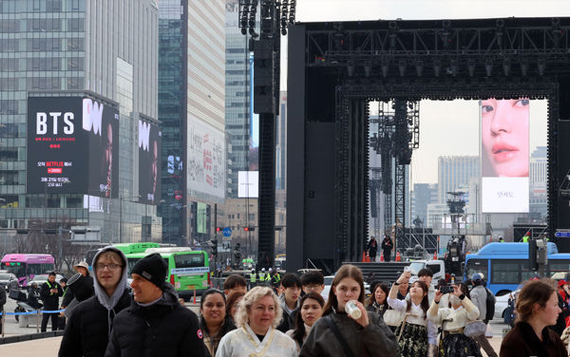 BTS 광화문 공연…차량 제한·지하철 무정차
