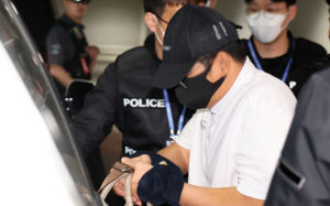 '마약왕' 박왕열 상선 '청담사장' 구속 기로