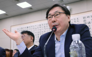 이화영 국민참여재판 시작…"정치적 인간사냥"
