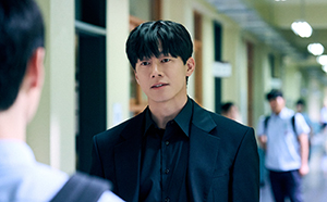 '참교육' 나화진 현실판…경기교육청, '교권보호관' 모집
