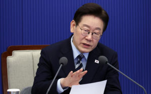 李대통령 "겸손·진중·치밀하게 세상 바꾸자"