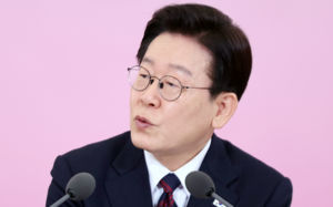 李 "노동자 수용 가능한 고용유연성 확대 필요"
