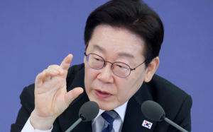 李, 부동산정책 논의때 다주택 공직자 배제