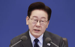 李대통령 "중동전쟁 비상대응체계 가동"