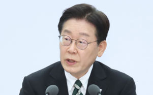 李 "美 과도 의존 금물…전작권 조속 회복"