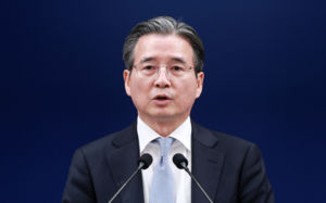 김용범 "나프타 지키려다 리튬·에너지 잃을라"