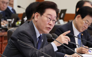 李, 오늘 국무회의 주재…25조 추경안 심의